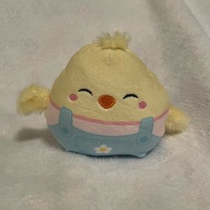 NWT Squishmallow Clip Aimee the Chick wearing overalls